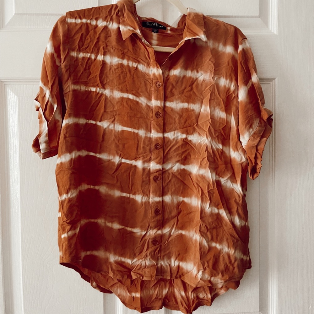 Velvet Heart | Orange Tie Dye Button Down Blouse | Size M